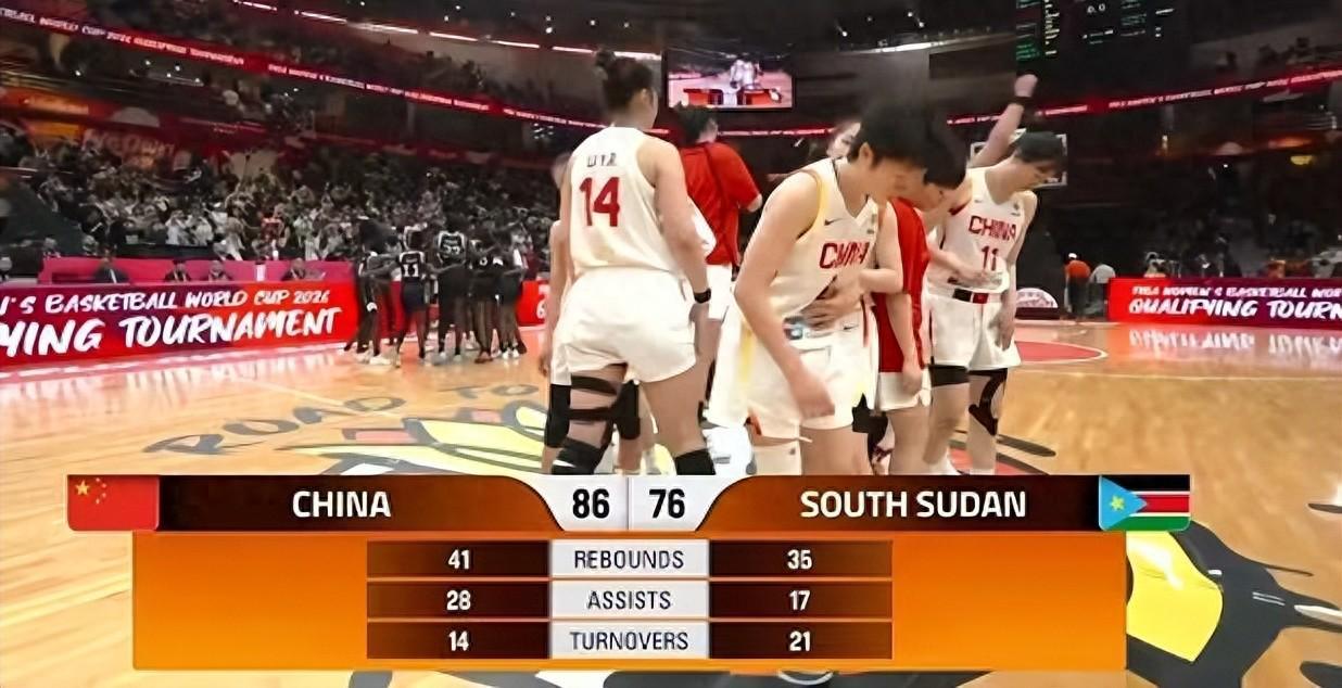 app下载-女篮赢对手10分不足以让宫鲁鸣开心！王思雨是大功臣，也是遮羞布